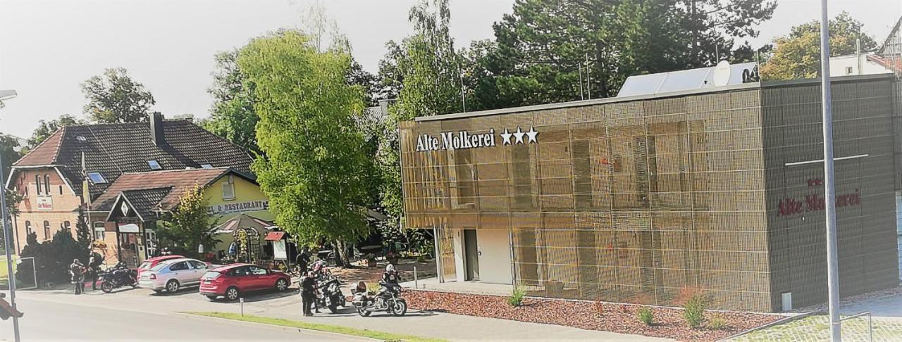 Hotel&Restaurant Alte Molkerei Kölleda Exterior foto
