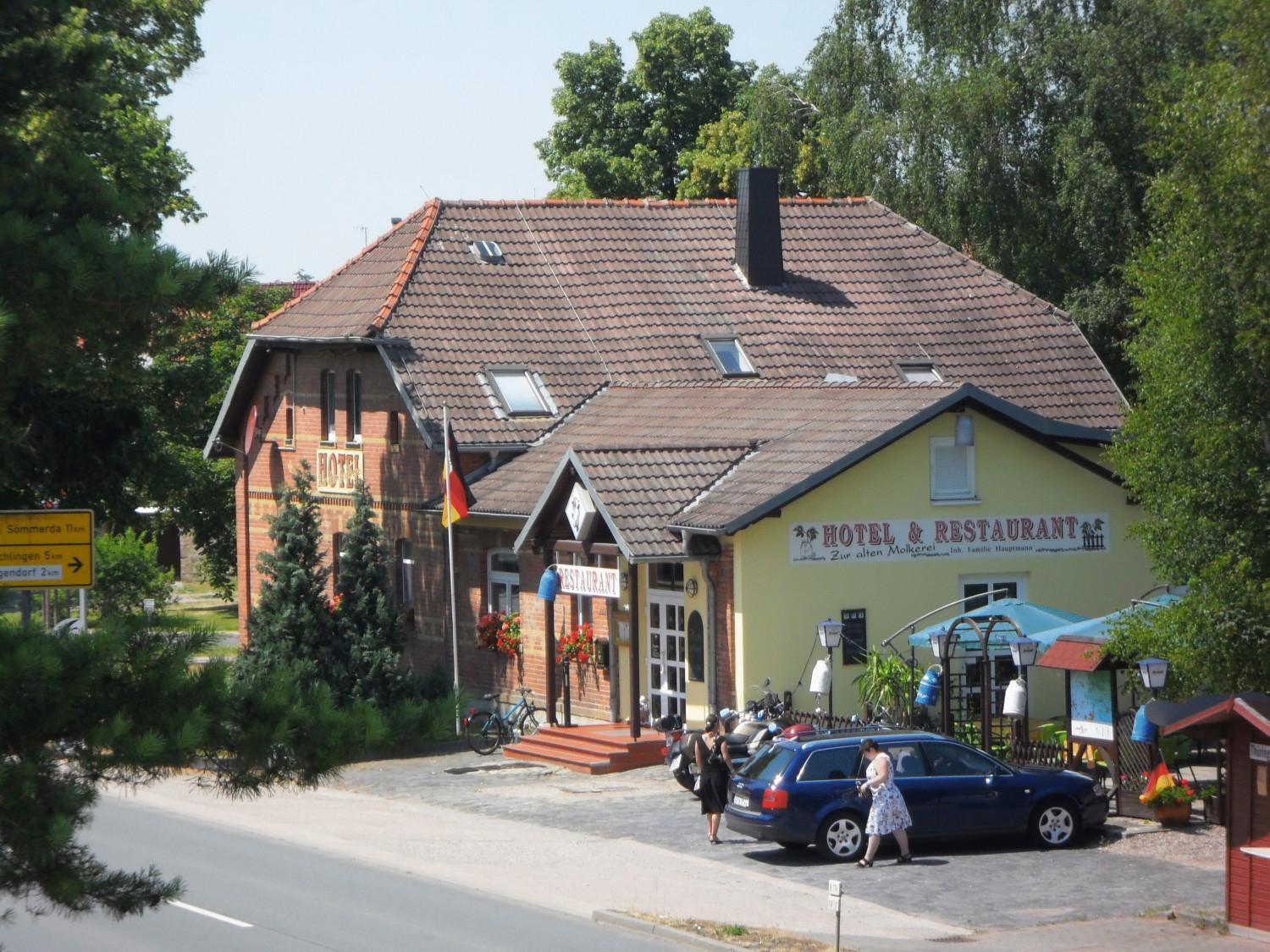 Hotel&Restaurant Alte Molkerei Kölleda Exterior foto
